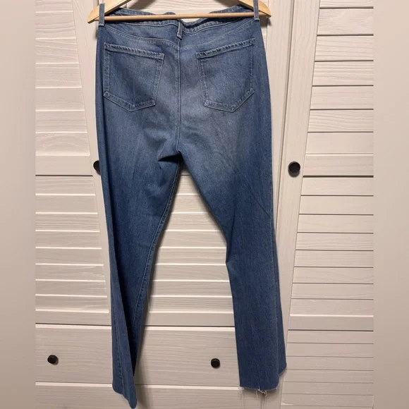L'AGENCE Ruth Straight-Leg Jeans 👖 Color Cowan✨ Straight Leg